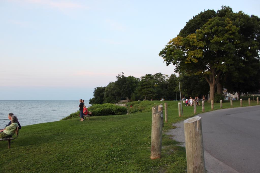 Westwood Cottage License #059-2024 Niagara-on-the-Lake Екстериор снимка